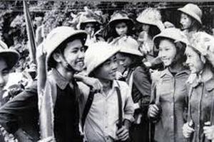 Hồi ức chuyện những bài thơ đầu tiên về người giao liên Trường Sơn