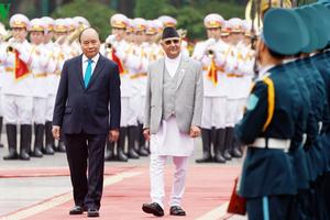 Thủ tướng chủ trì lễ đón Thủ tướng Nepal Khadga Prasad Sharma Oli