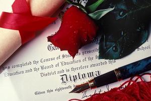 UAE: Bằng dởm khó lọt vào cơ quan nhà nước và thăng quan tiến chức