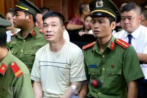 Xét xử "trùm" ma túy Văn Kính Dương: Trả hồ sơ, điều tra bổ sung