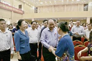 Thủ tướng Nguyễn Xuân Phúc tiếp xúc cử tri tại huyện Kiến Thụy