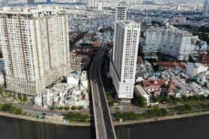 Nhập nhèm trái phiếu bất động sản tự phát hành