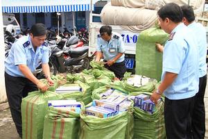 Đẩy mạnh công tác chống buôn lậu thuốc lá