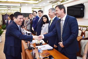 TP Hồ Chí Minh: Cam kết tạo mọi điều kiện thuận lợi cho doanh nghiệp hoạt động