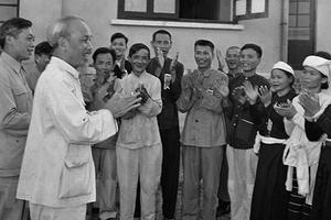 50 năm thực hiện Di chúc Bác Hồ: Lời dặn đầu tiên của Bác