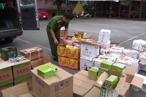 Hàng tấn thực phẩm không rõ nguồn gốc bị bắt giữ tại Lạng Sơn