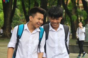 Thi lớp 10 ở Hà Nội: Đề thi Ngữ văn vừa sức, học sinh phấn khởi