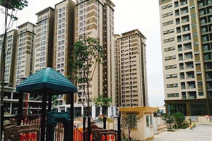 Hàng tồn kho bất động sản rất lớn