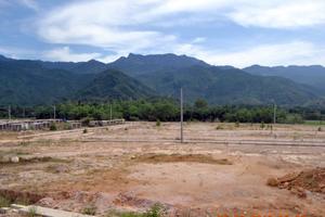 Dân mòn mỏi chờ đợi, còn thi công cứ... đủng đỉnh