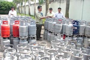 Tạm giữ hơn 1.900 vỏ bình gas có dấu hiệu lưu giữ trái phép
