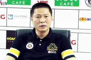 HLV Chu Đình Nghiêm xin lỗi vì có hành vi không đẹp với trọng tài