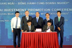 Thủ tướng dự Hội nghị xúc tiến đầu tư Quảng Ngãi