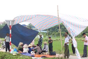 Chậm đền bù, dân Sóc Sơn lại chặn bãi rác lớn nhất thủ đô   