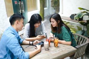 Viettel hỗ trợ tra cứu điểm thi THPT quốc gia miễn phí