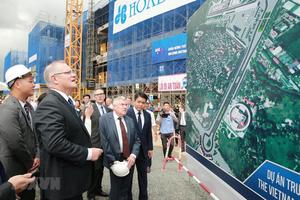 Thủ tướng Scott Morrison ấn tượng về đường đua Công thức 1 Hà Nội