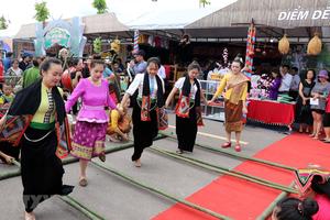 Khai mạc các hoạt động Ngày hội Văn hóa các dân tộc Tây Bắc