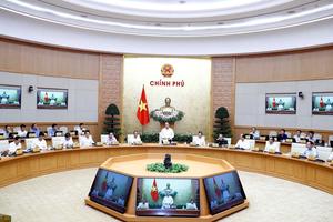 Thủ tướng: Bức tranh kinh tế vĩ mô tiếp tục có chiều hướng tốt
