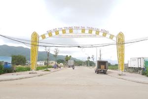 “Bất định” ngày về đích?