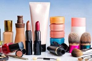 Hà Nội tăng cường kiểm tra hoạt động của các cơ sở dịch vụ thẩm mỹ