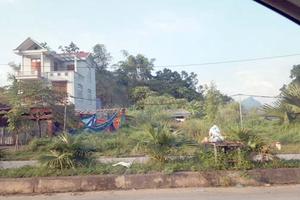 Bài 1: Để các hộ dân lấn chiếm đất công