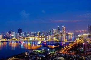 Xây dựng các tổ hợp vui chơi giải trí về đêm là cách tiếp cận bền vững cho sự phát triển kinh tế ban đêm