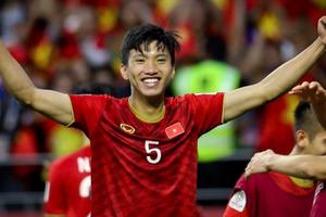 Bầu Hiển: Văn Hậu không về đá Seagames, 10 - 20 triệu đô cũng không đồng ý