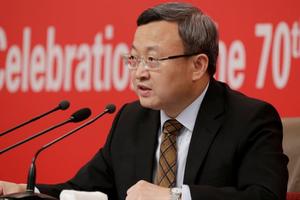 Trung Quốc tăng cường hành động ngăn chặn thiệt hại từ chiến tranh thương mại với Mỹ