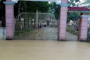 Hà Tĩnh: Nhiều trường học hoãn khai giảng do mưa lũ