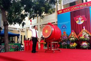 Đánh trống khai giảng năm học mới tại Thanh Hoá