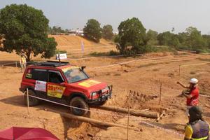 Khởi tranh giải đua xe ôtô địa hình lớn nhất Việt Nam