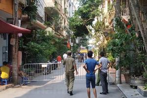 Hà Nội: Đâm tử vong 2 nữ sinh rồi nhảy từ tầng 4 xuống tự tử