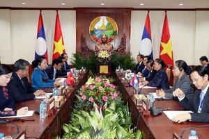 Quan hệ Việt Nam-Lào đang ngày càng phát triển, đi vào chiều sâu