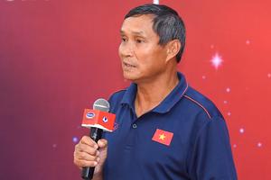 Trao tặng 1 tỷ đồng cho Đội tuyển bóng đá nữ quốc gia vô địch Đông Nam Á 2019