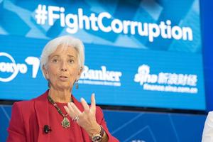 Làm thế nào để IMF giữ đà chống tham nhũng?