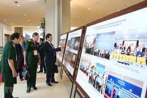 Trưng bày hình ảnh của Mặt trận Tổ quốc Việt Nam nhiệm kỳ 2014-2019