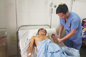 Bệnh viện Hữu nghị Đa khoa Nghệ An khôi phục phổi cho bệnh nhân Lào