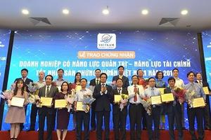 Vinh danh DN có năng lực quản trị tài chính tốt nhất sàn chứng khoán 2018 