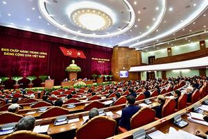 Ngày làm việc thứ tư, Hội nghị Trung ương 11 thảo luận công tác xây dựng Đảng