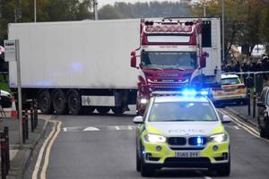 Đã bắt được tài xế container chở 39 nạn nhân từ Pháp đến cảng tại Bỉ