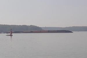 Thủ tướng chỉ đạo sẵn sàng ứng phó sự cố tràn dầu tàu Vietsun Integrity