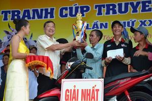 Tưng bừng Lễ hội đua bò Bảy Núi cùng Number 1 Cola