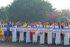 Khai mạc giải bóng đá cho học sinh THPT  tranh Cup Number 1 Active 