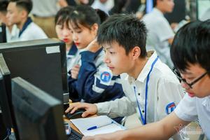 Thi quốc gia trên máy tính: Nỗi lo can thiệp "hàng loạt"