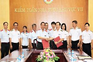 Ký kết biên bản ghi nhớ phối hợp công tác