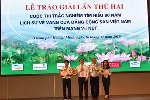 Trao giải Cuộc thi trắc nghiệm tìm hiểu 90 năm lịch sử vẻ vang của Đảng Cộng sản Việt Nam