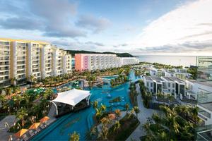 Khám phá thế giới ẩm thực hấp dẫn tại Premier Residences Phu Quoc Emerald Bay