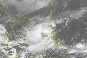 Bão số 6 sẽ tăng cấp nhanh, đổi hướng quay về phía Việt Nam