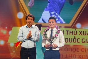 Quang Hải tiếp tục được tôn vinh tại V-League Awards 2019