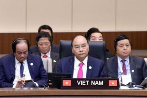 Thủ tướng dự Phiên họp đầu của Hội nghị Cấp cao ASEAN-Hàn Quốc