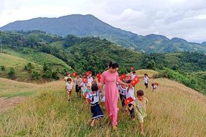 Những “người đưa đò” thầm lặng